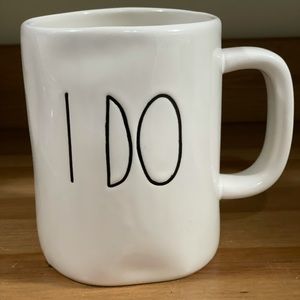 Rae Dunn “I DO” mug